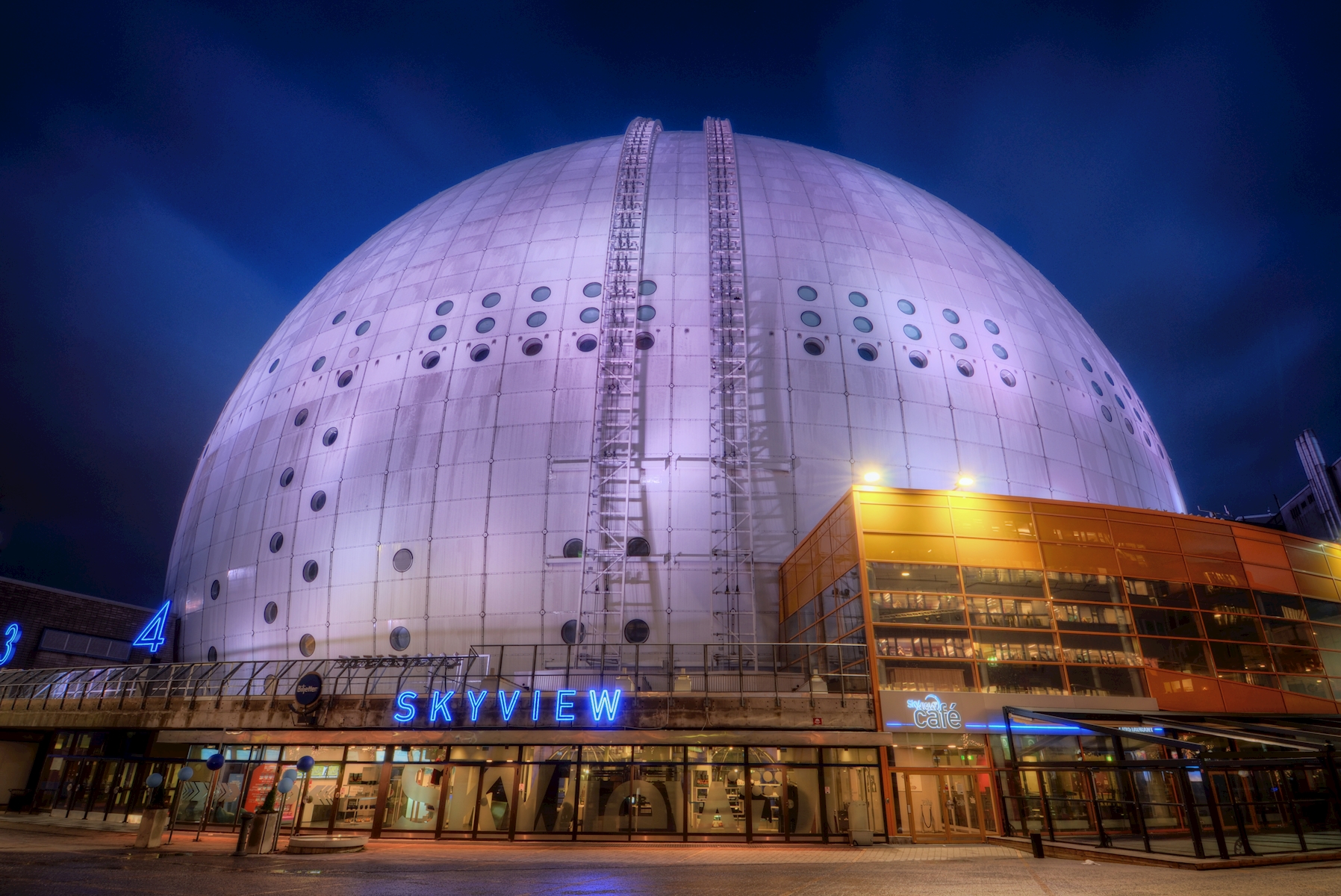 اریکسون گلوب ( چشم انداز آسمان )